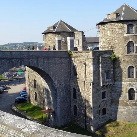 Citadelle Bed and Breakfast Ναμούρ